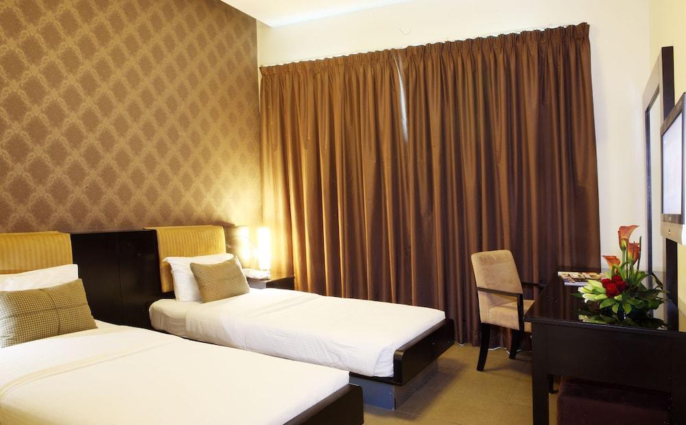 Royal Ascot Hotel Apartment - Kirklees 2 Ντουμπάι Εξωτερικό φωτογραφία