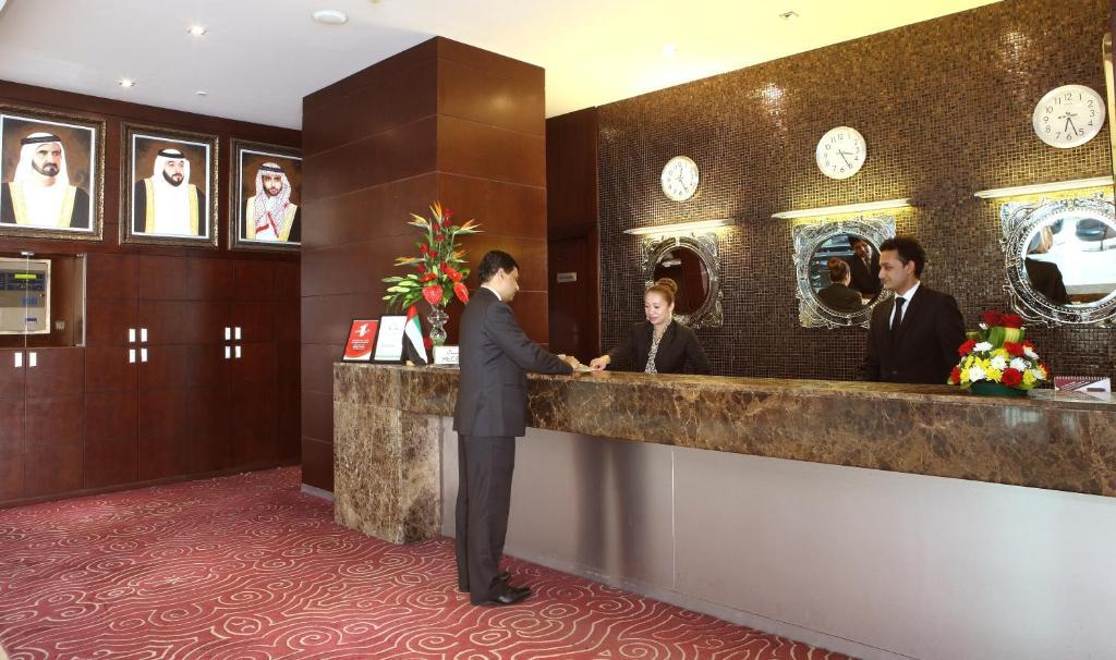 Royal Ascot Hotel Apartment - Kirklees 2 Ντουμπάι Εξωτερικό φωτογραφία