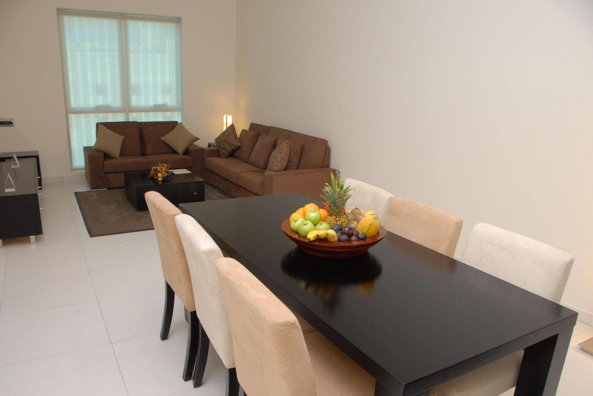 Royal Ascot Hotel Apartment - Kirklees 2 Ντουμπάι Εξωτερικό φωτογραφία