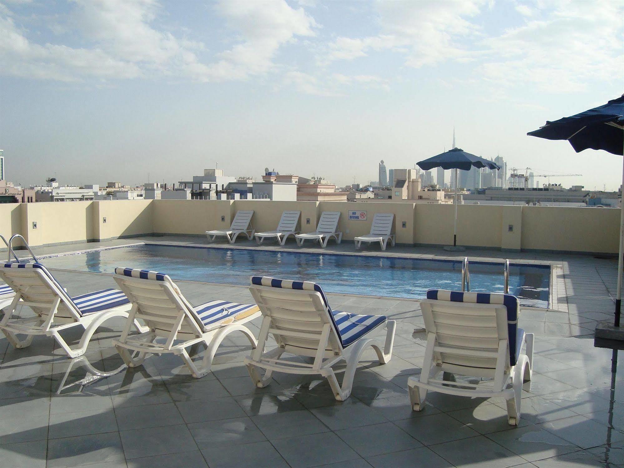 Royal Ascot Hotel Apartment - Kirklees 2 Ντουμπάι Εξωτερικό φωτογραφία