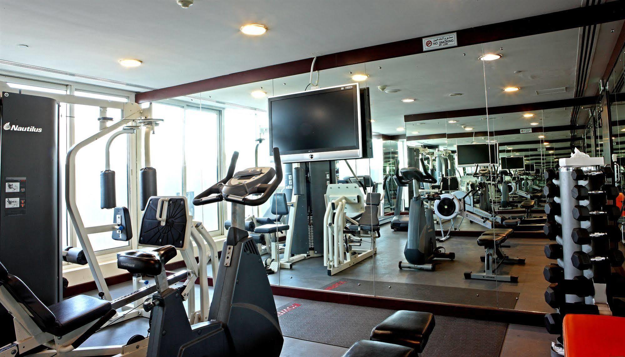 Royal Ascot Hotel Apartment - Kirklees 2 Ντουμπάι Εξωτερικό φωτογραφία